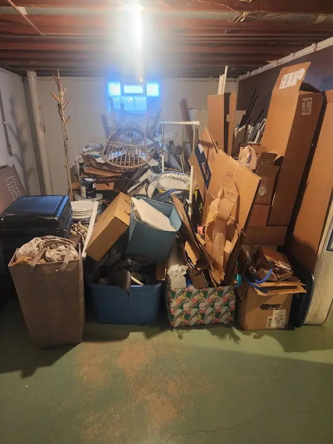 Roll-off dumpster container at job site for 20 Yard Dumpster Rental in Wimauma